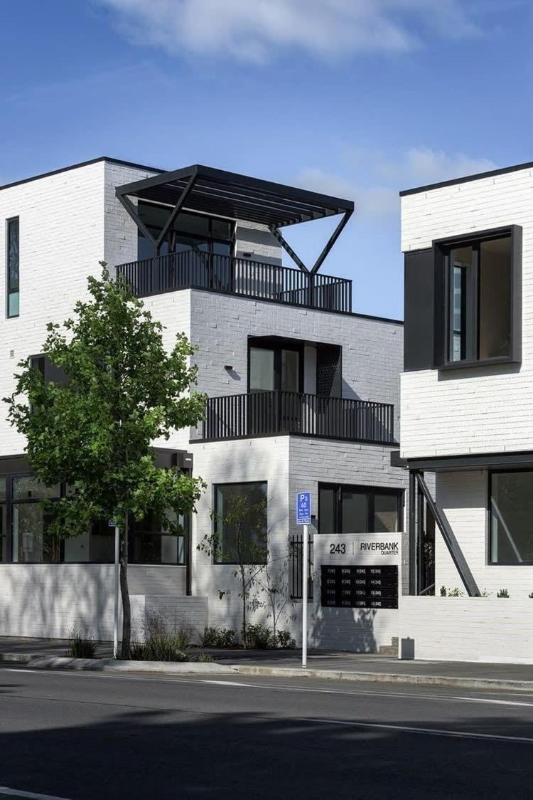 Chic And Contemporary Living At Cambridge Terrace Βίλα Κράισττσερτς Εξωτερικό φωτογραφία